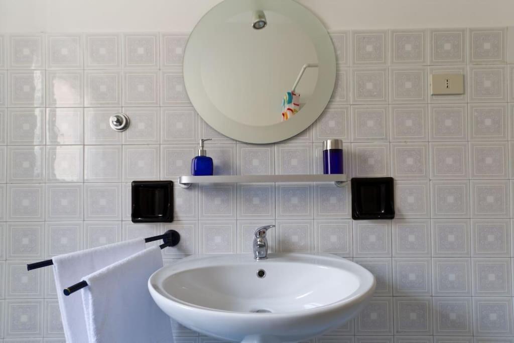 Apartamento A Casa Di Pe' Roma